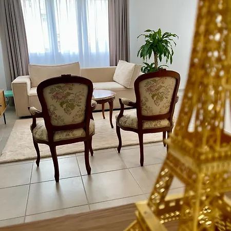 Chaleureux En Centre-ville Appartamento